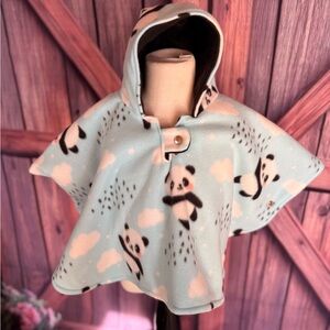 Adorable Panda Hooded Car Seat Poncho